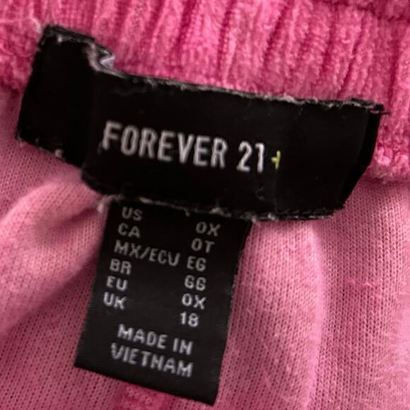 Forever21 Women Velour Rhinestone Bling Bootie Shorts Lounge Casual Pink Size 0X - Picture 4 of 5